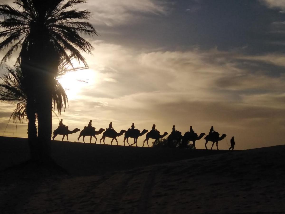 Riad Amar Merzouga Buitenkant foto