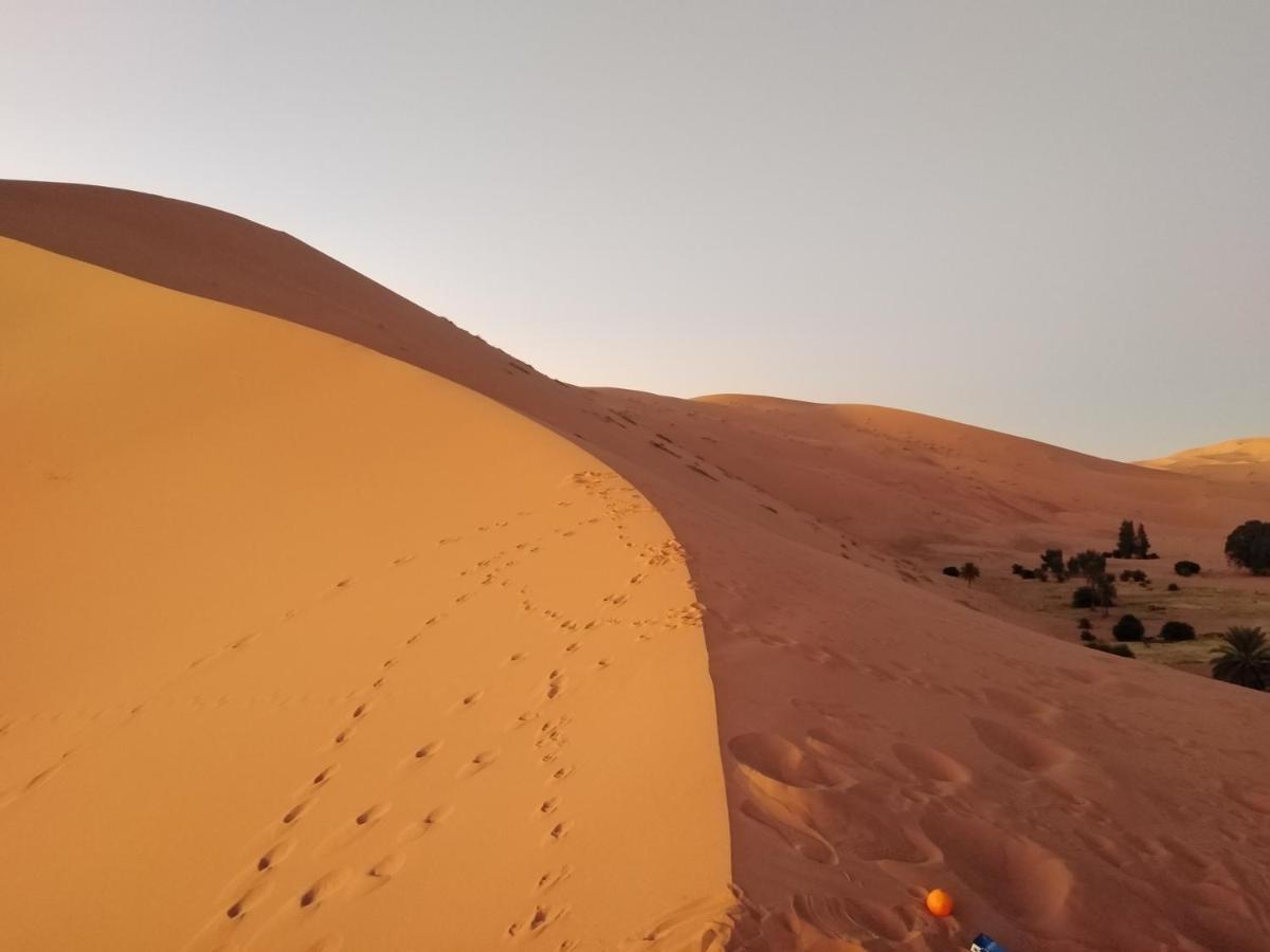 Riad Amar Merzouga Buitenkant foto