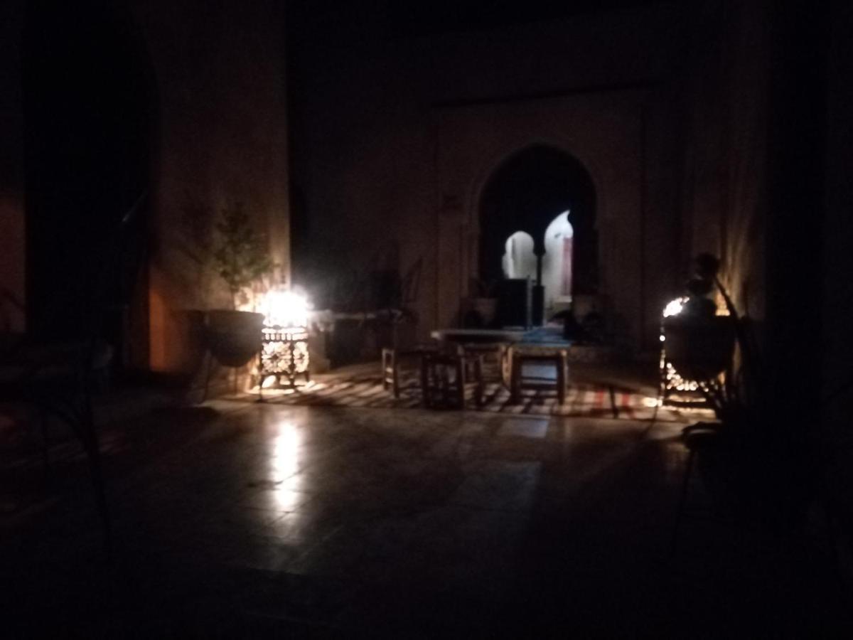 Riad Amar Merzouga Buitenkant foto