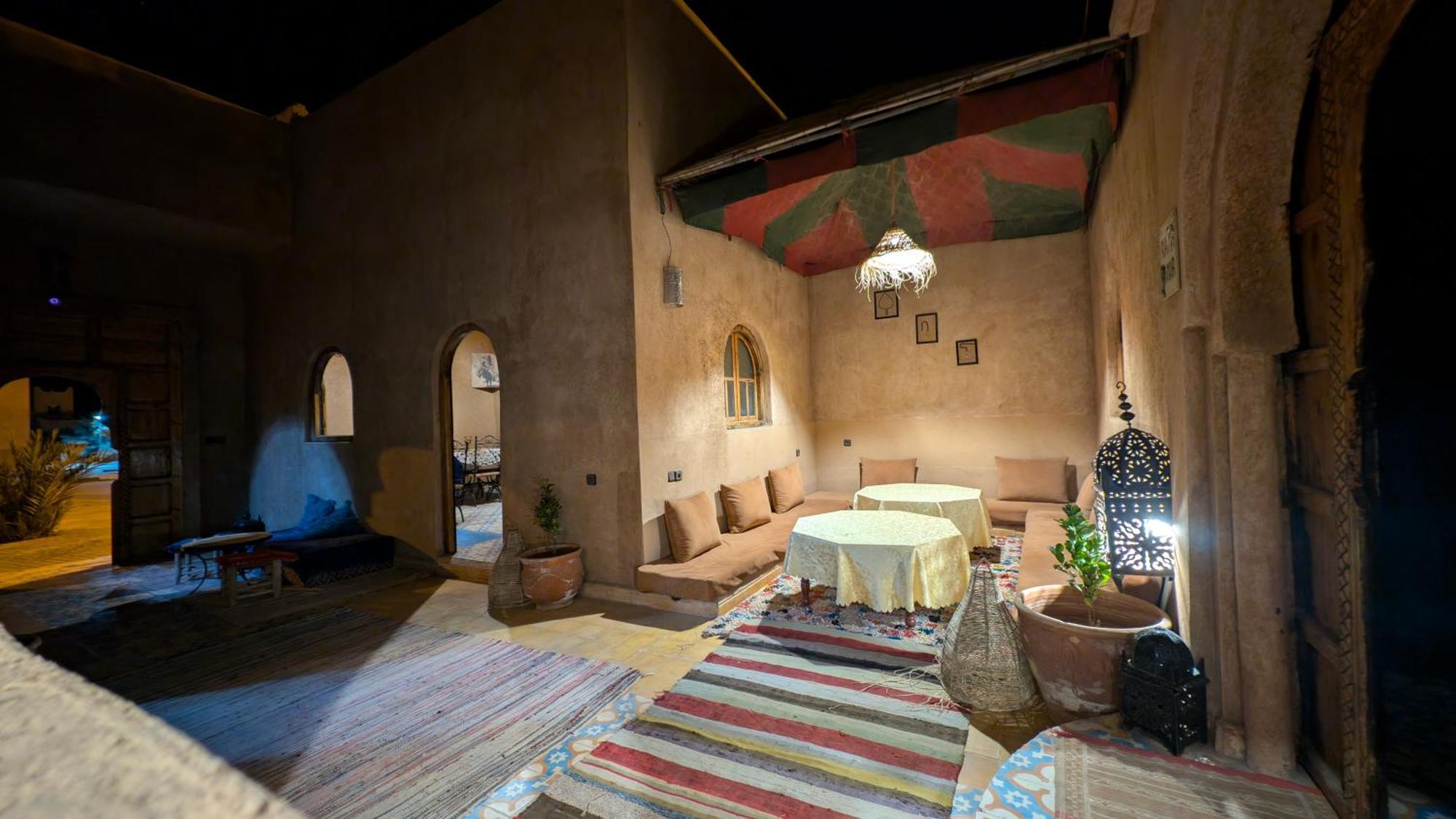 Riad Amar Merzouga Buitenkant foto